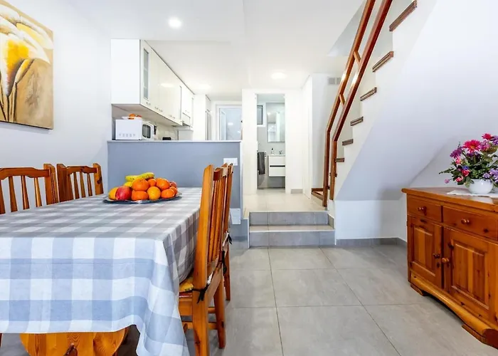 134 Parque Santiago Ii, Amazing Terrace, Pool Side *